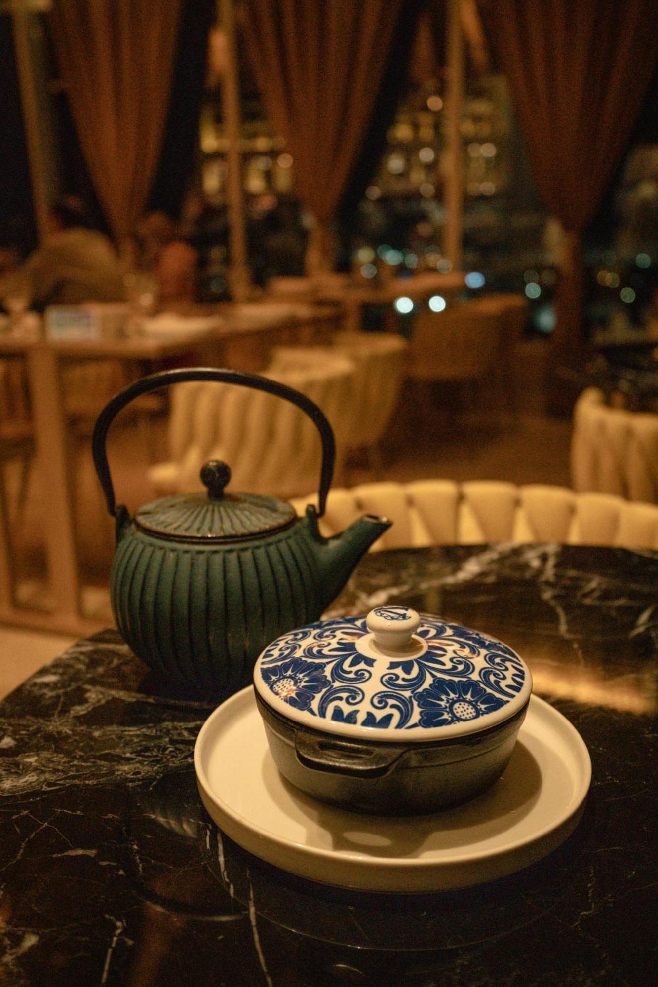 Ghl Collection Barranquilla Hotel Exterior photo A teapot
