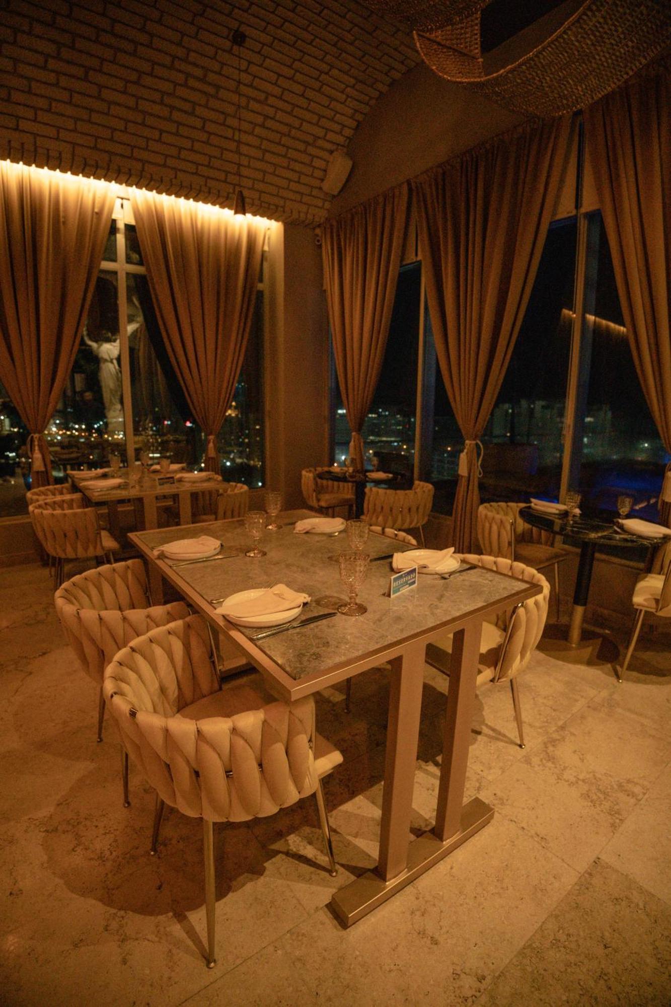 Ghl Collection Barranquilla Hotel Exterior photo The interior of the restaurant
